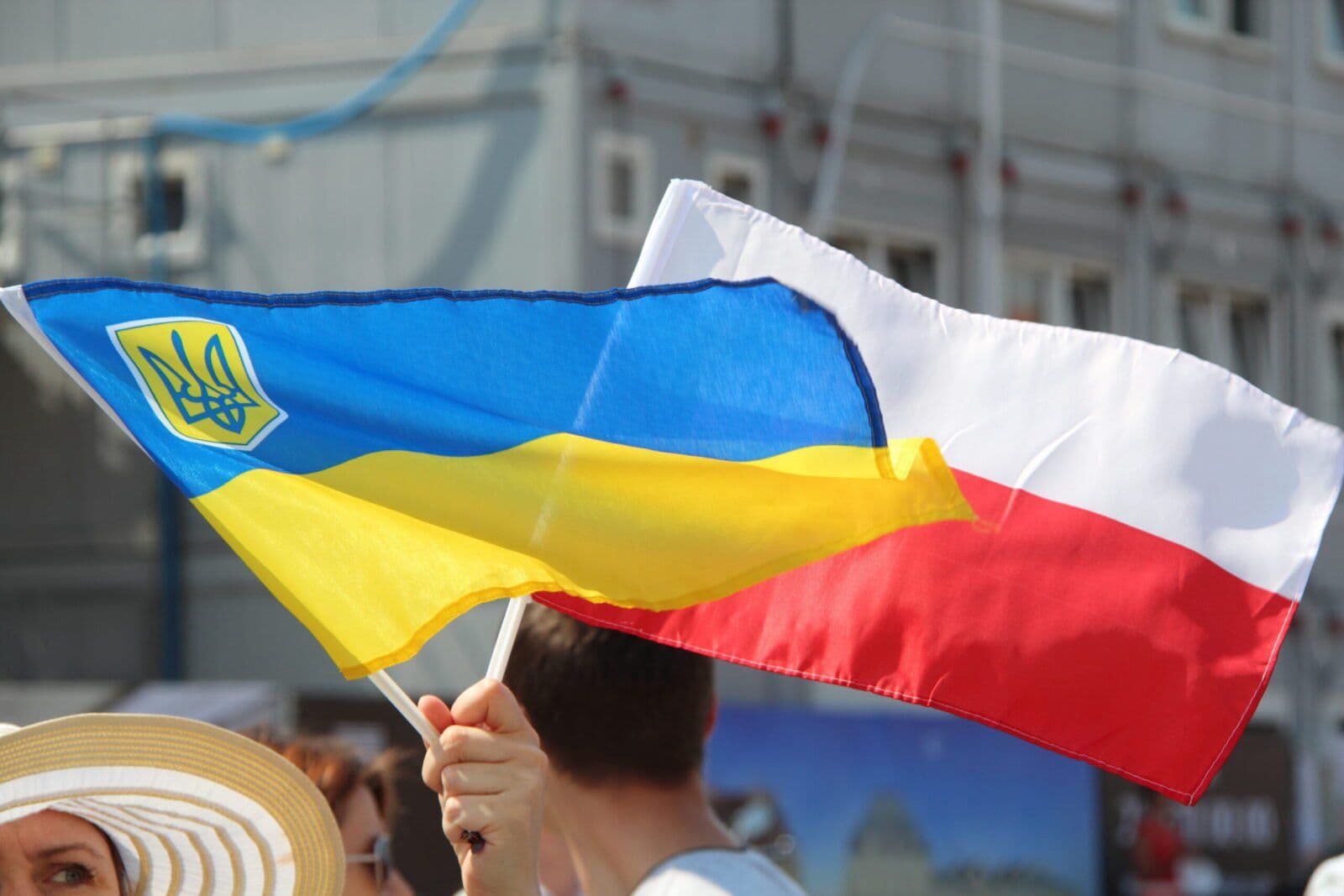 Lawmakers back divesting state funds tied to Russia, prepare for incoming refugees